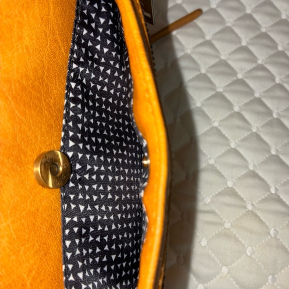 Round Tan Leather Crossbody Bag - Picture 3 of 15